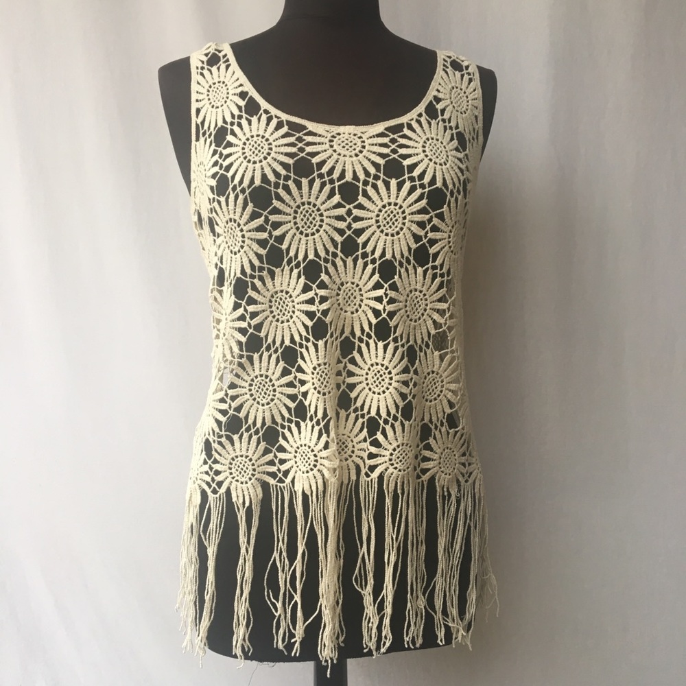 Like New Condition Crocheted Coverup SzMED